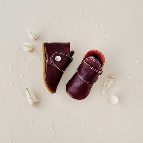 the snap boot: black cherry