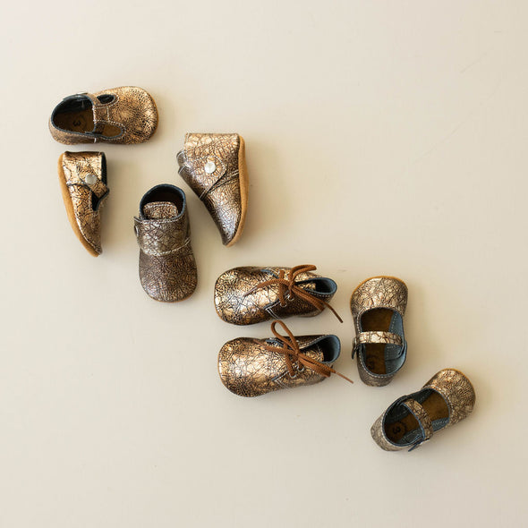 the oxford: antique gold