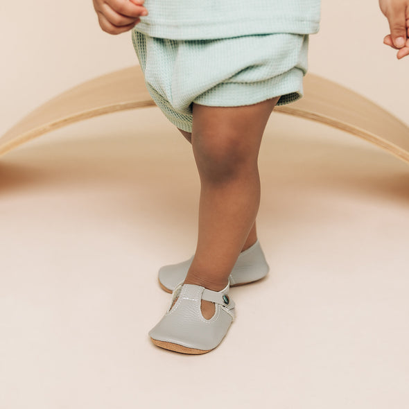 the original soft soled t-strap: fossil (wholesale)