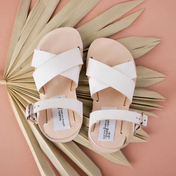 laguna sandal: white