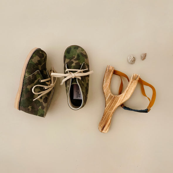 the hard soled oxford: camouflage