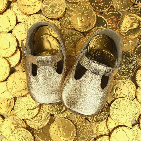 the original soft soled t-strap: gold
