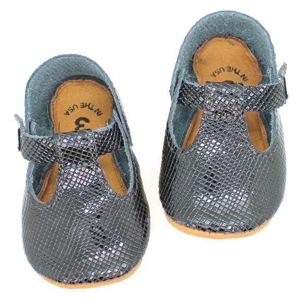 the original soft soled t-strap: black diamond