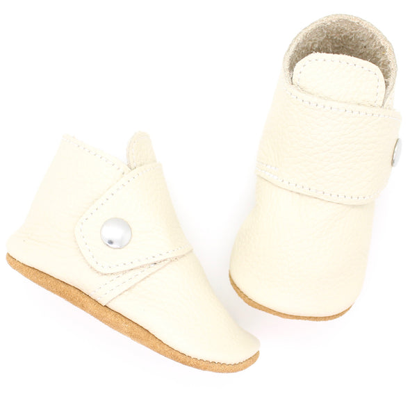 the snap boot: ivory