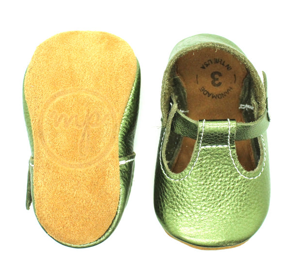 the original soft soled t-strap: mistletoe