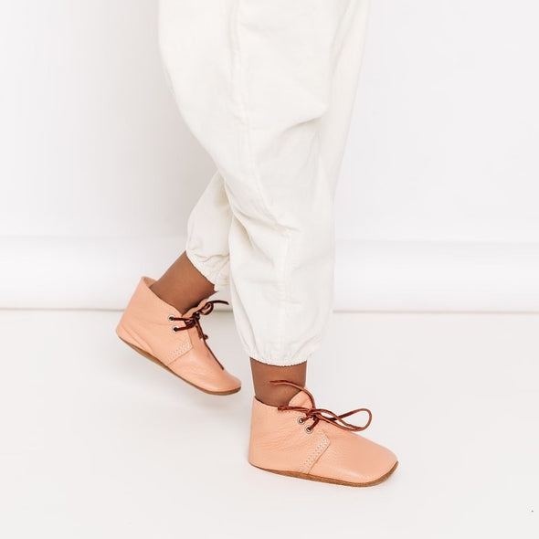 the oxford: peach