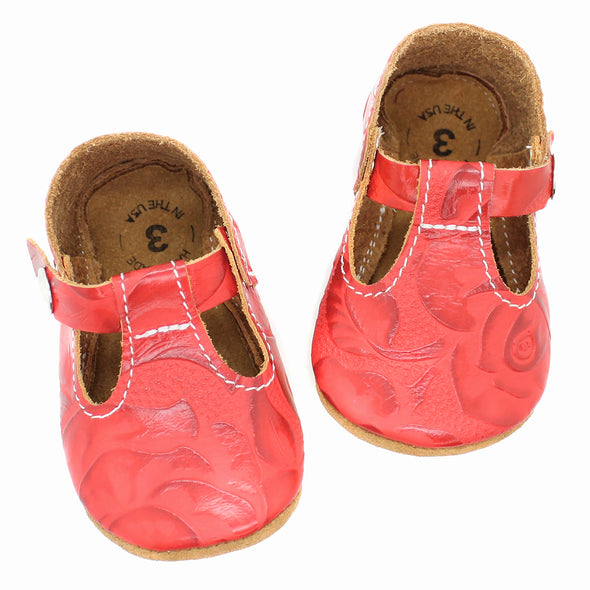 the original soft soled t-strap: roses