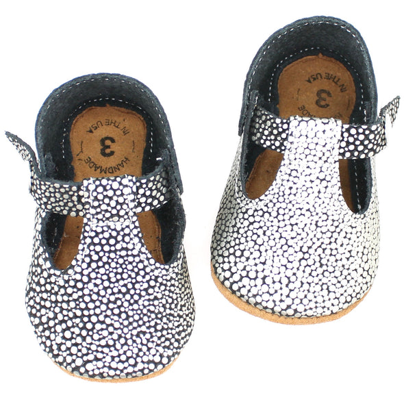 the original soft soled t-strap: stingray silver