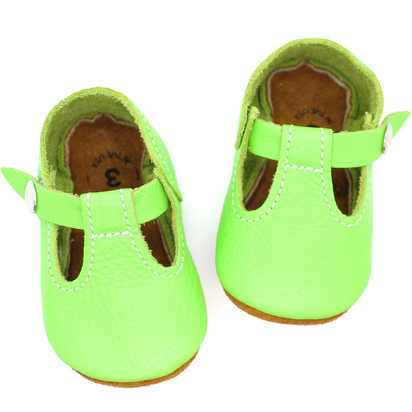 the original soft soled t-strap: wasabi
